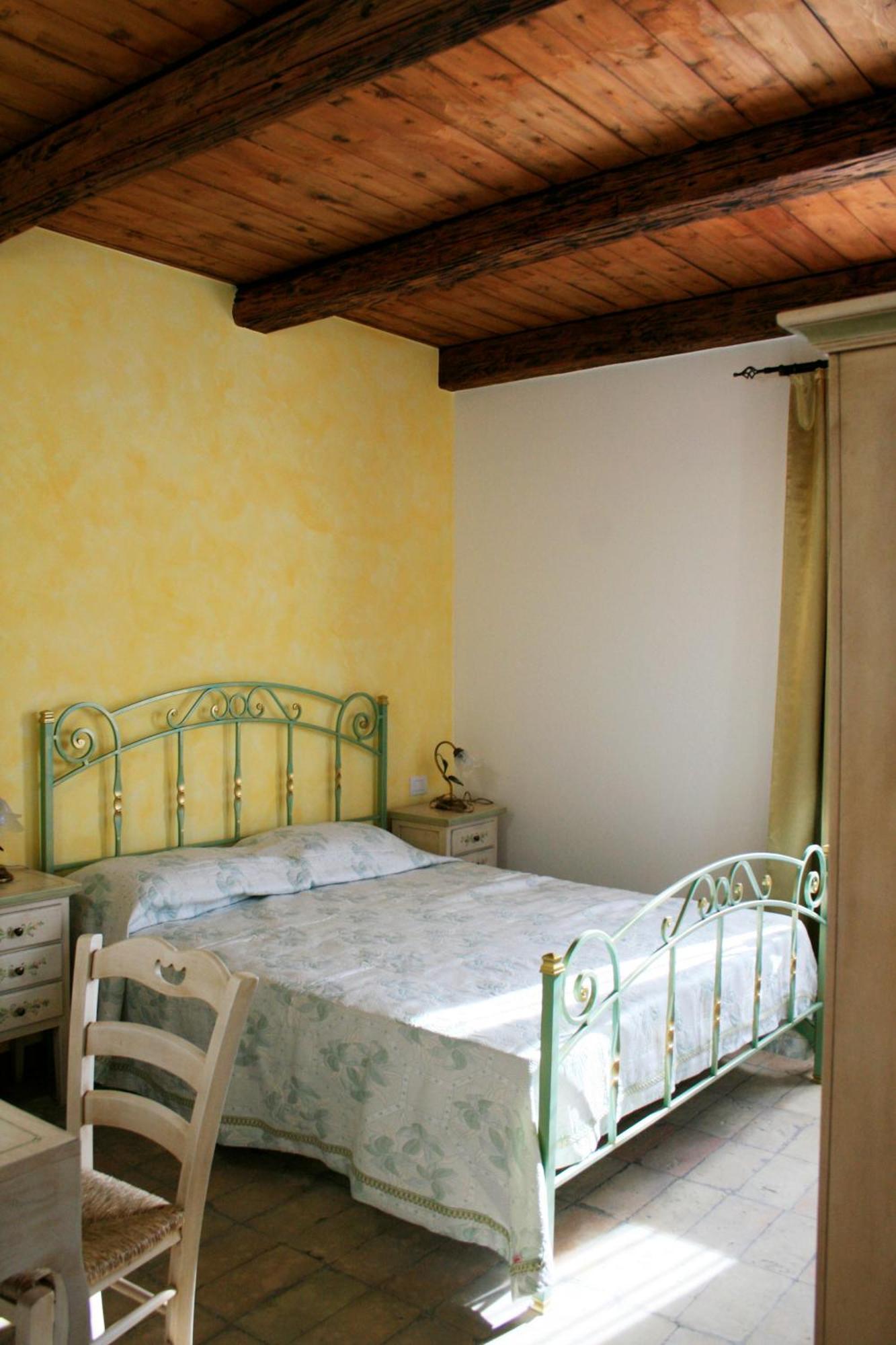Agriturismo Fara Hotell Montegiorgio Rum bild