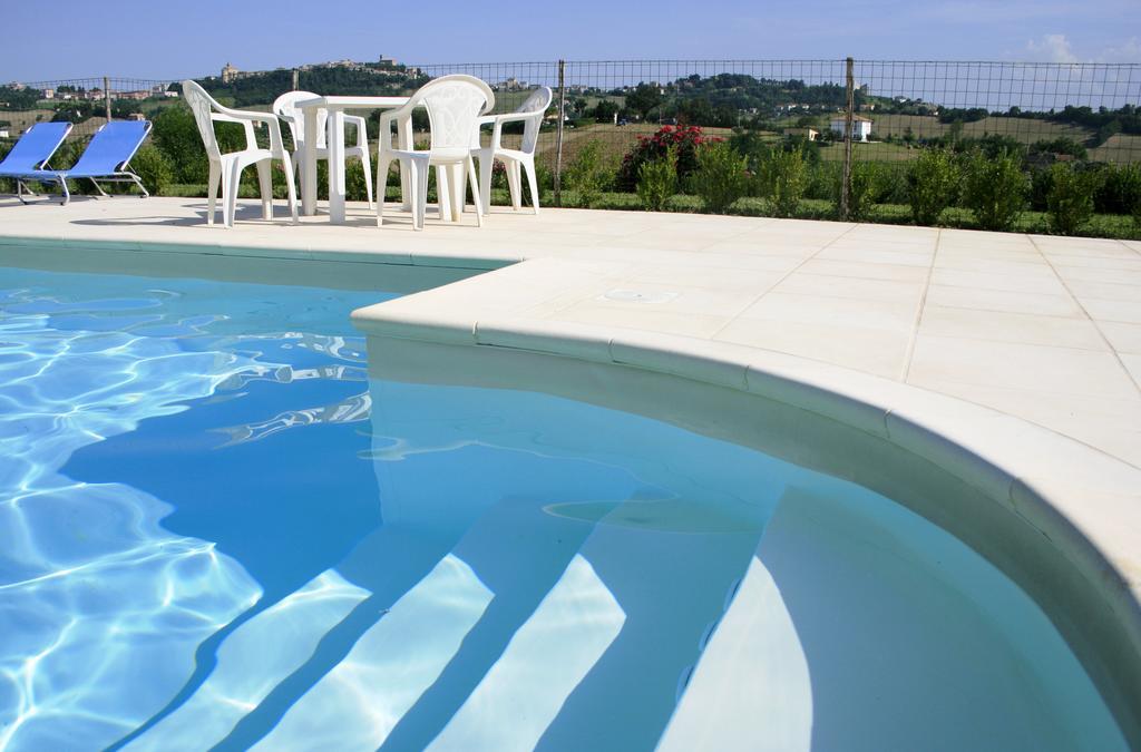 Agriturismo Fara Hotell Montegiorgio Rum bild