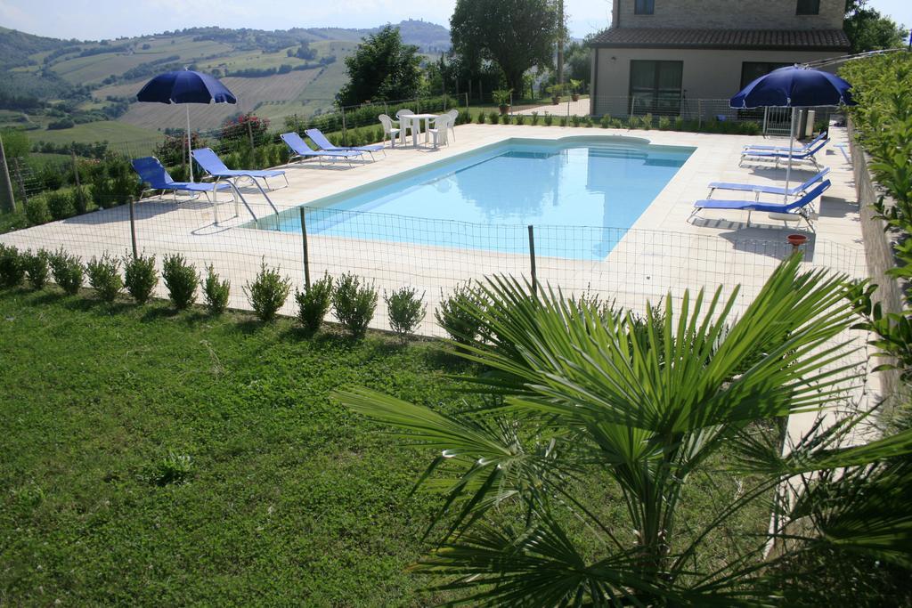 Agriturismo Fara Hotell Montegiorgio Exteriör bild