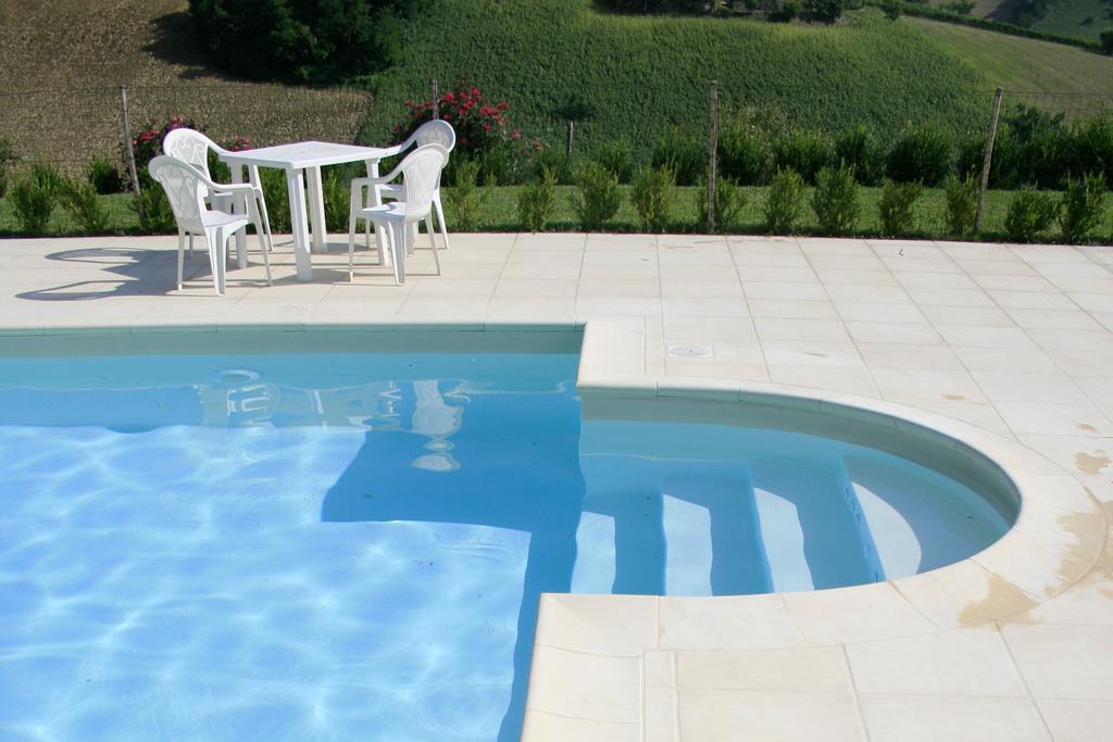 Agriturismo Fara Hotell Montegiorgio Exteriör bild
