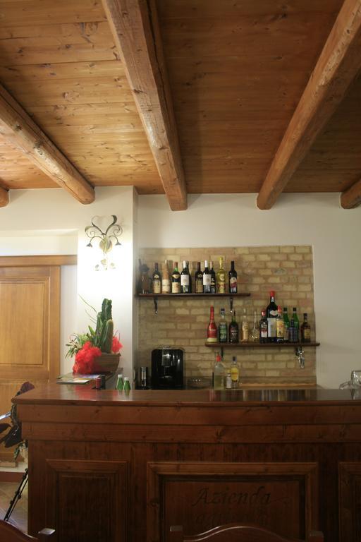 Agriturismo Fara Hotell Montegiorgio Exteriör bild