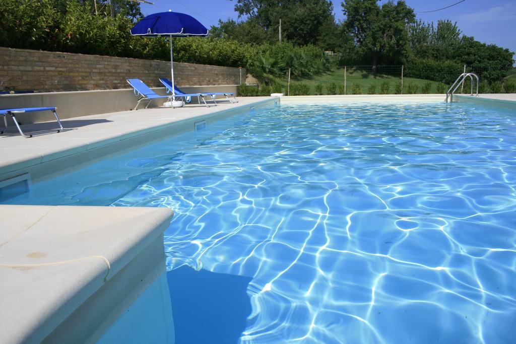 Agriturismo Fara Hotell Montegiorgio Rum bild