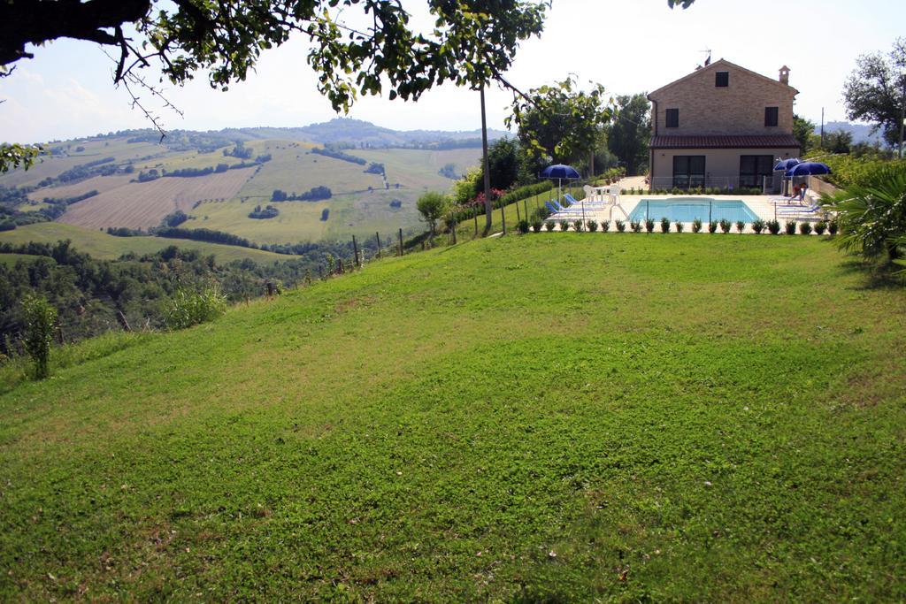 Agriturismo Fara Hotell Montegiorgio Exteriör bild